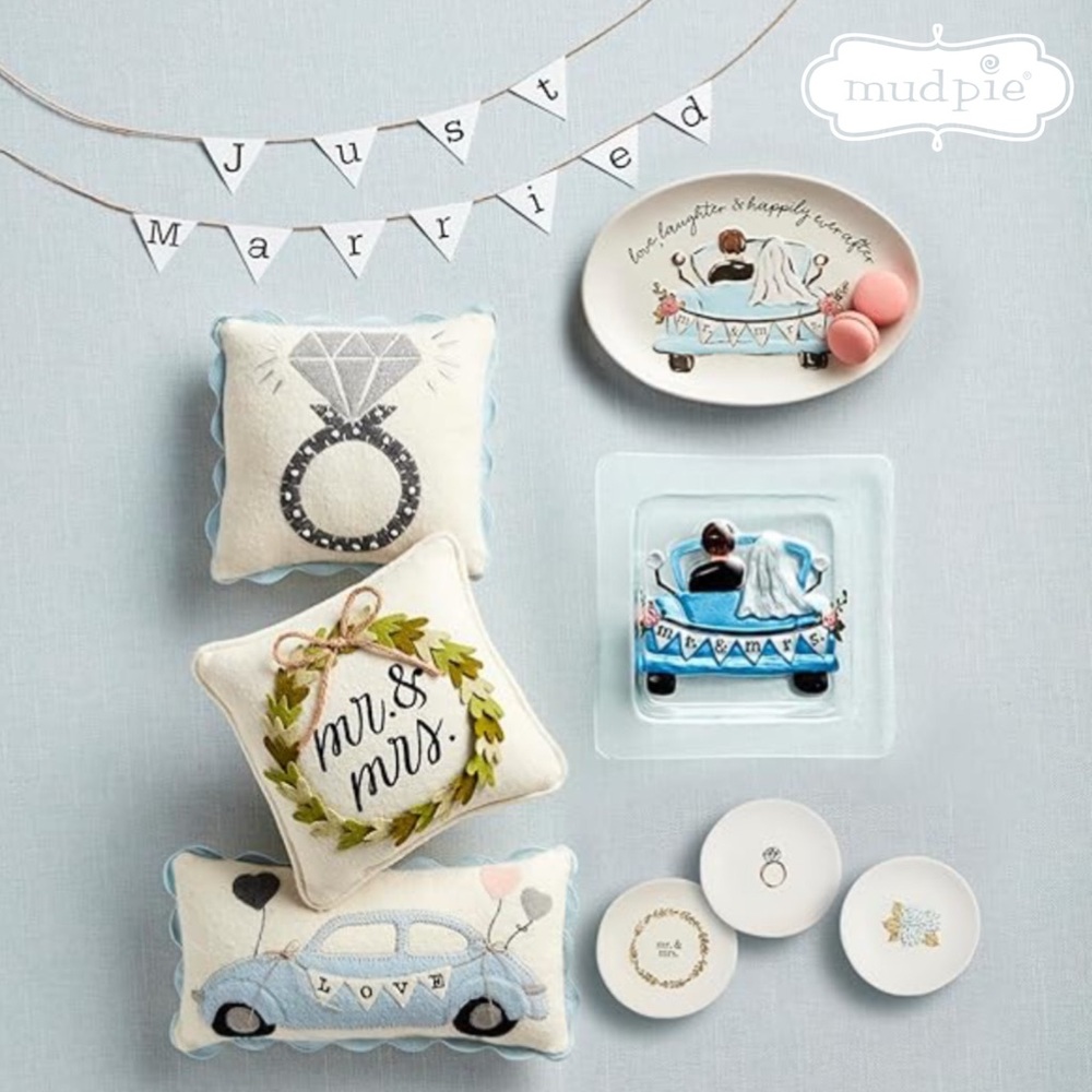 MUD PIE WEDDING RING MINI FELT PILLOW